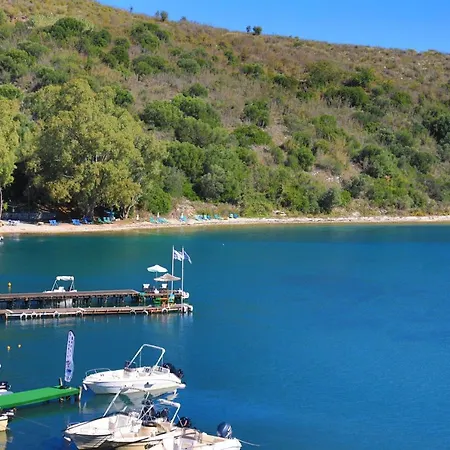 Appartement Theophilos Dio *